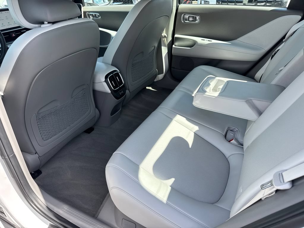 Used 2024 Hyundai Ioniq 6 SEL RWD image 20