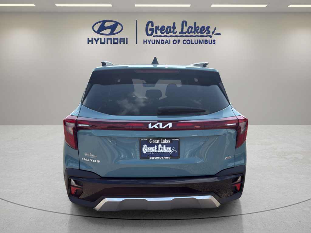 Used 2024 Kia Seltos EX AWD/4WD image 4