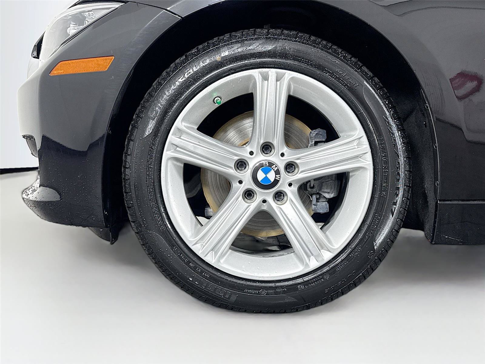Used 2015 BMW 320i xDrive Sedan AWD/4WD image 40