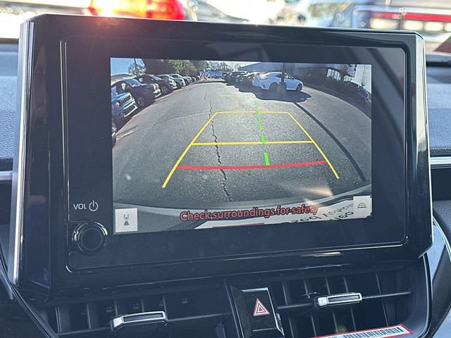 Used 2024 Toyota Corolla Cross XLE w/ Convenience Package image 16