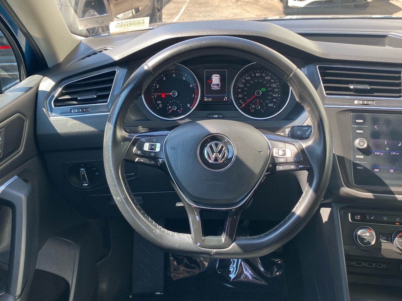 Used 2019 Volkswagen Tiguan SE FWD image 5