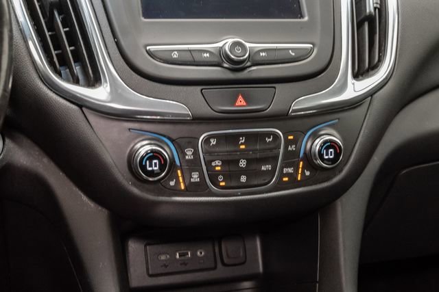 Used 2020 Chevrolet Equinox LT AWD/4WD image 19