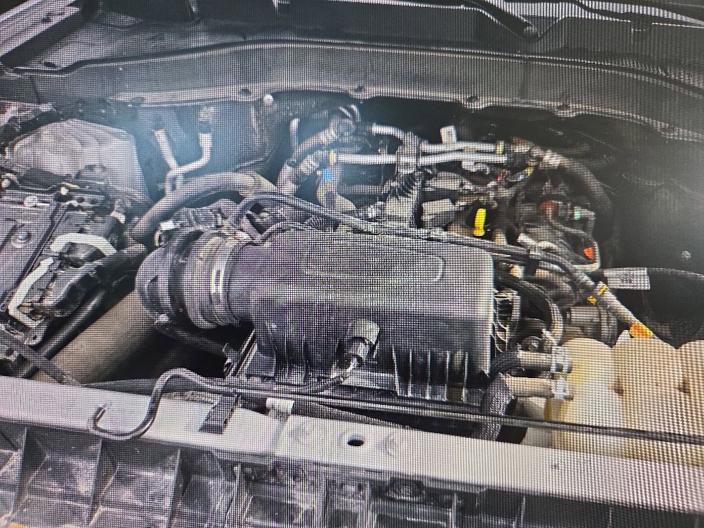 Used 2022 Ford Explorer XLT AWD/4WD image 19