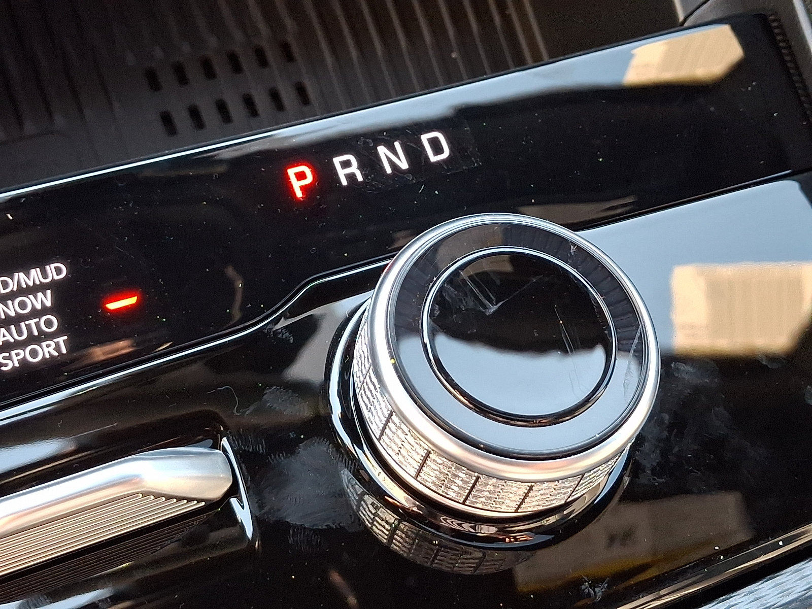 New 2027 Jeep Grand Cherokee Limited AWD/4WD image 11