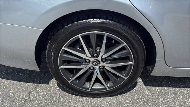 Used 2023 Toyota Camry XLE FWD image 11