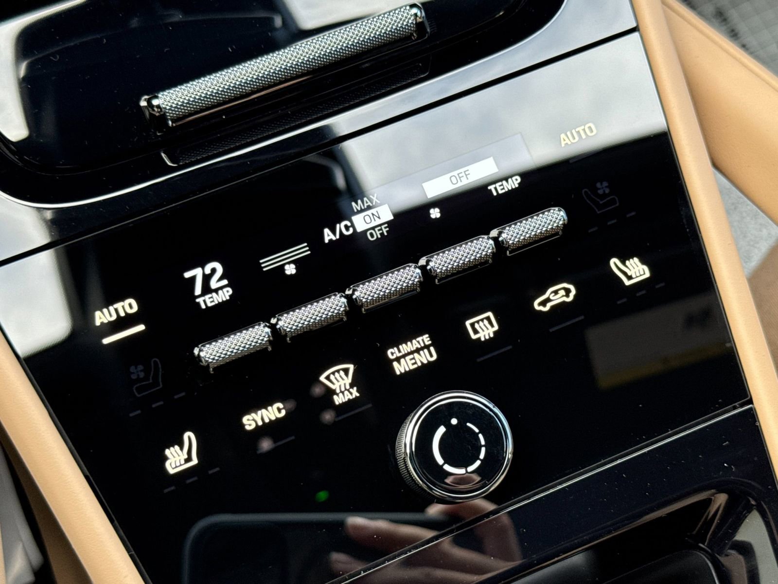 New 2026 Porsche Cayenne S image 25