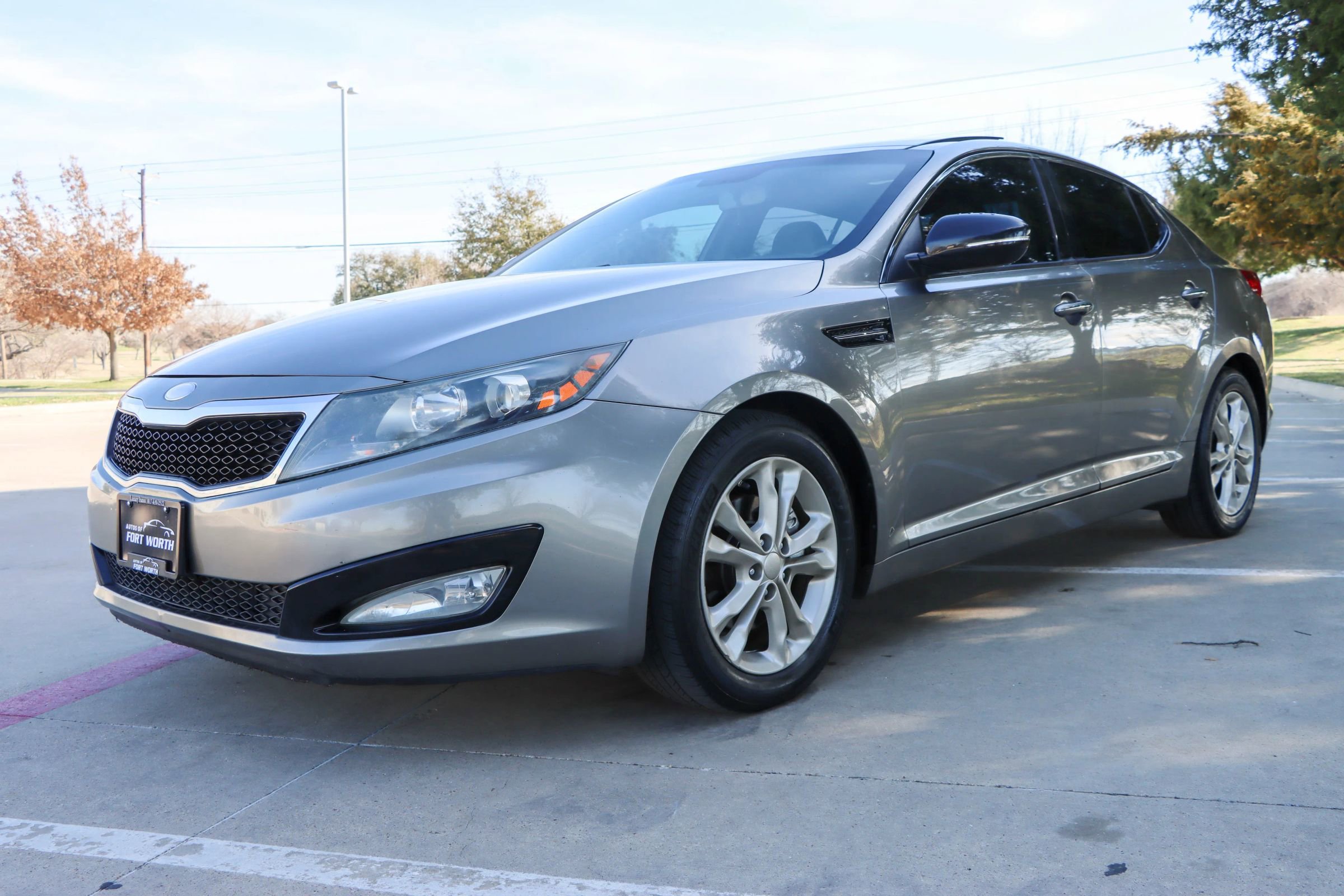 Used 2013 Kia Optima EX w/ Premium Pkg image 3