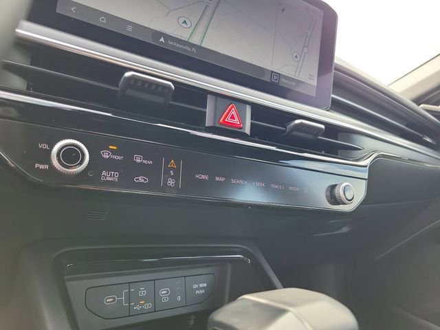 Used 2025 Kia K5 GT-Line AWD/4WD image 23