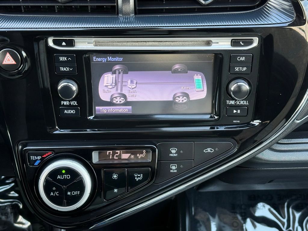 Used 2018 Toyota Prius C One w/ Carpet Mat Package image 30