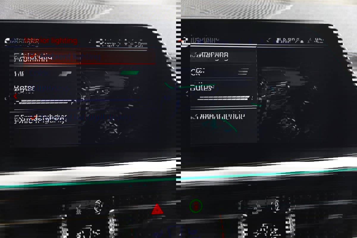 Used 2022 BMW Z4 M40i w/ Premium Package image 45