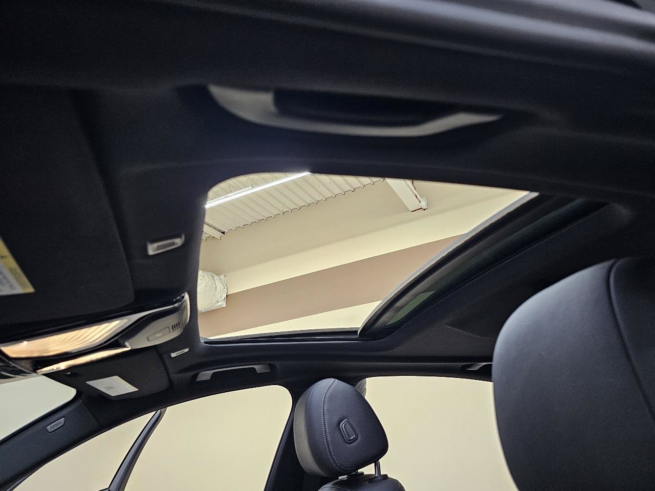 Used 2017 BMW 530i RWD image 38