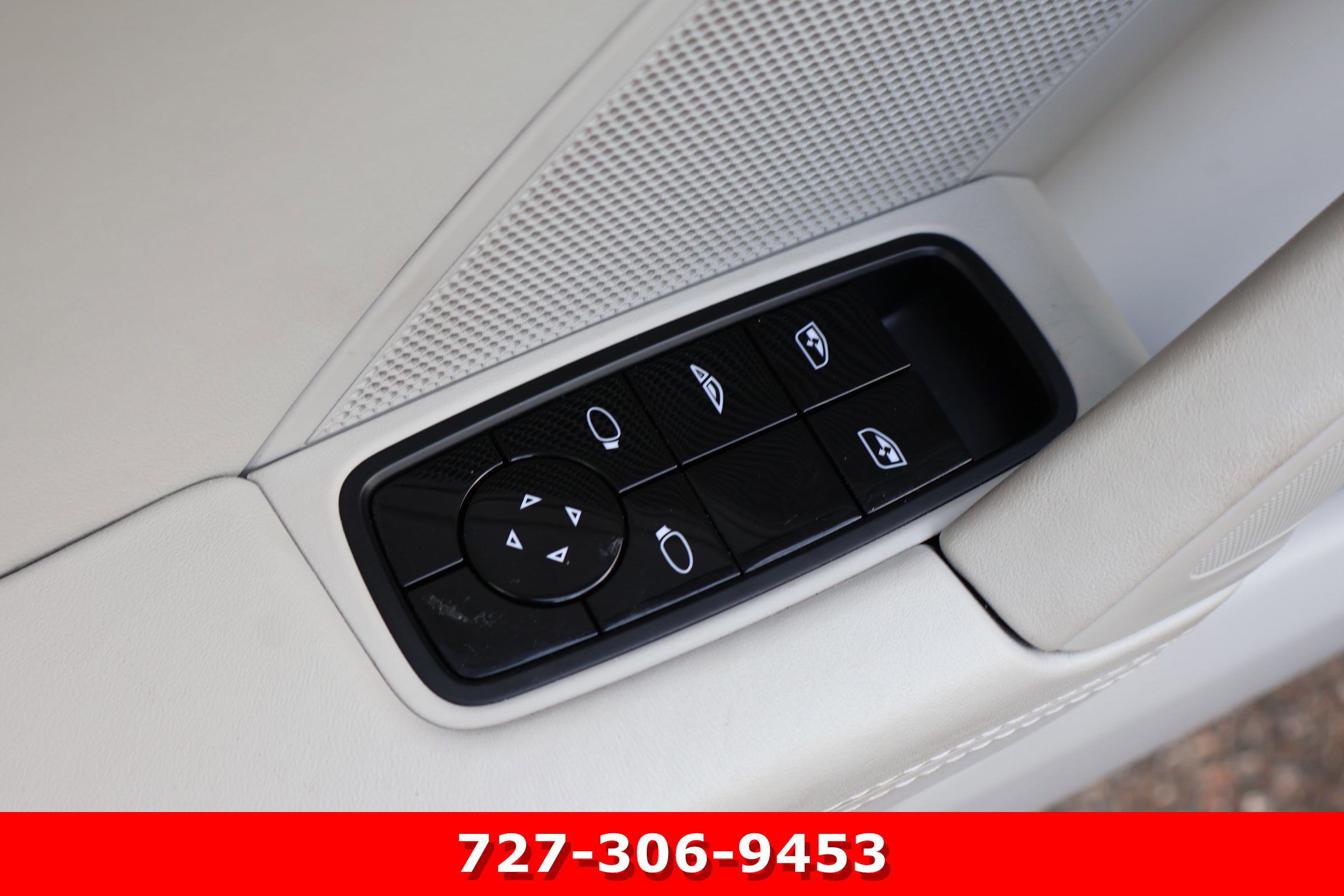 Used 2020 Porsche 911 Cabriolet image 14