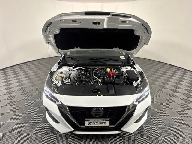 Used 2022 Nissan Sentra SR w/ SR Premium Package FWD image 32