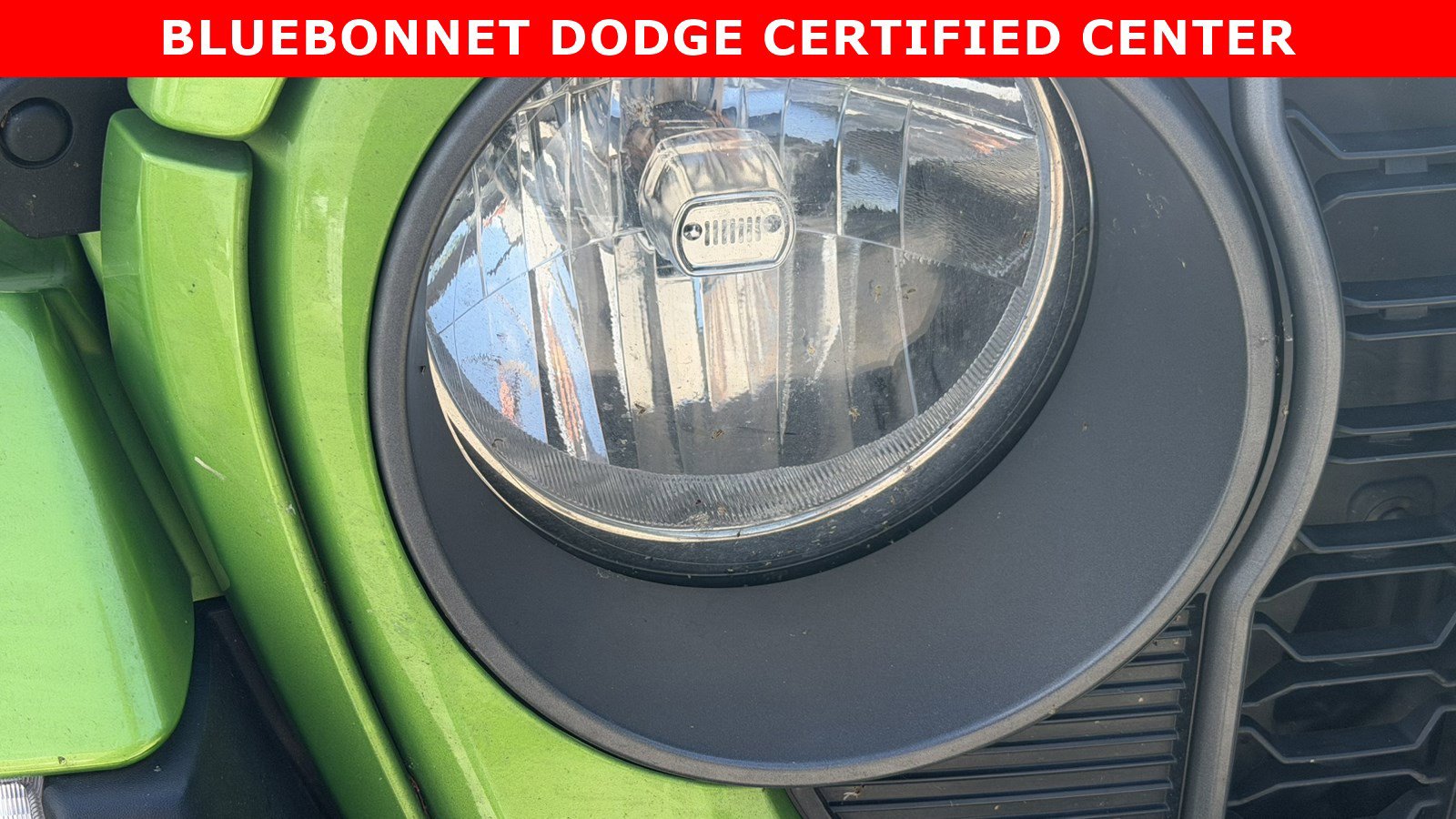 Used 2025 Jeep Gladiator Sport AWD/4WD image 4