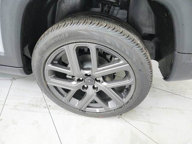 New 2026 Jeep Compass Latitude AWD/4WD image 31