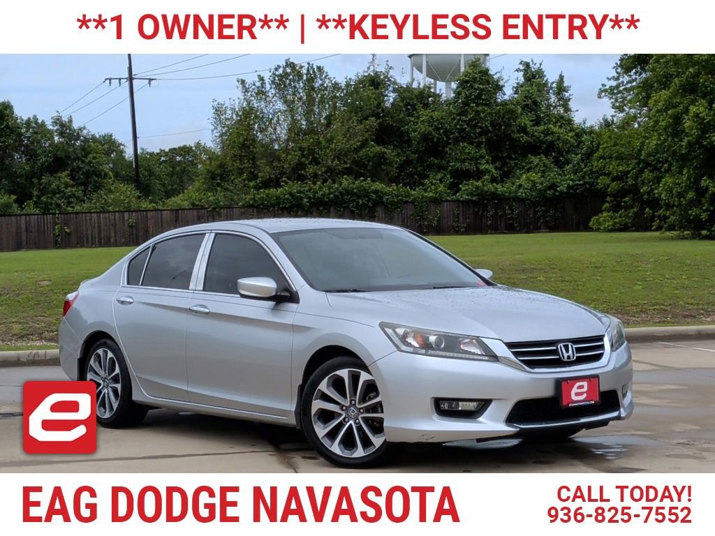 Used 2015 Honda Accord Sport image 1