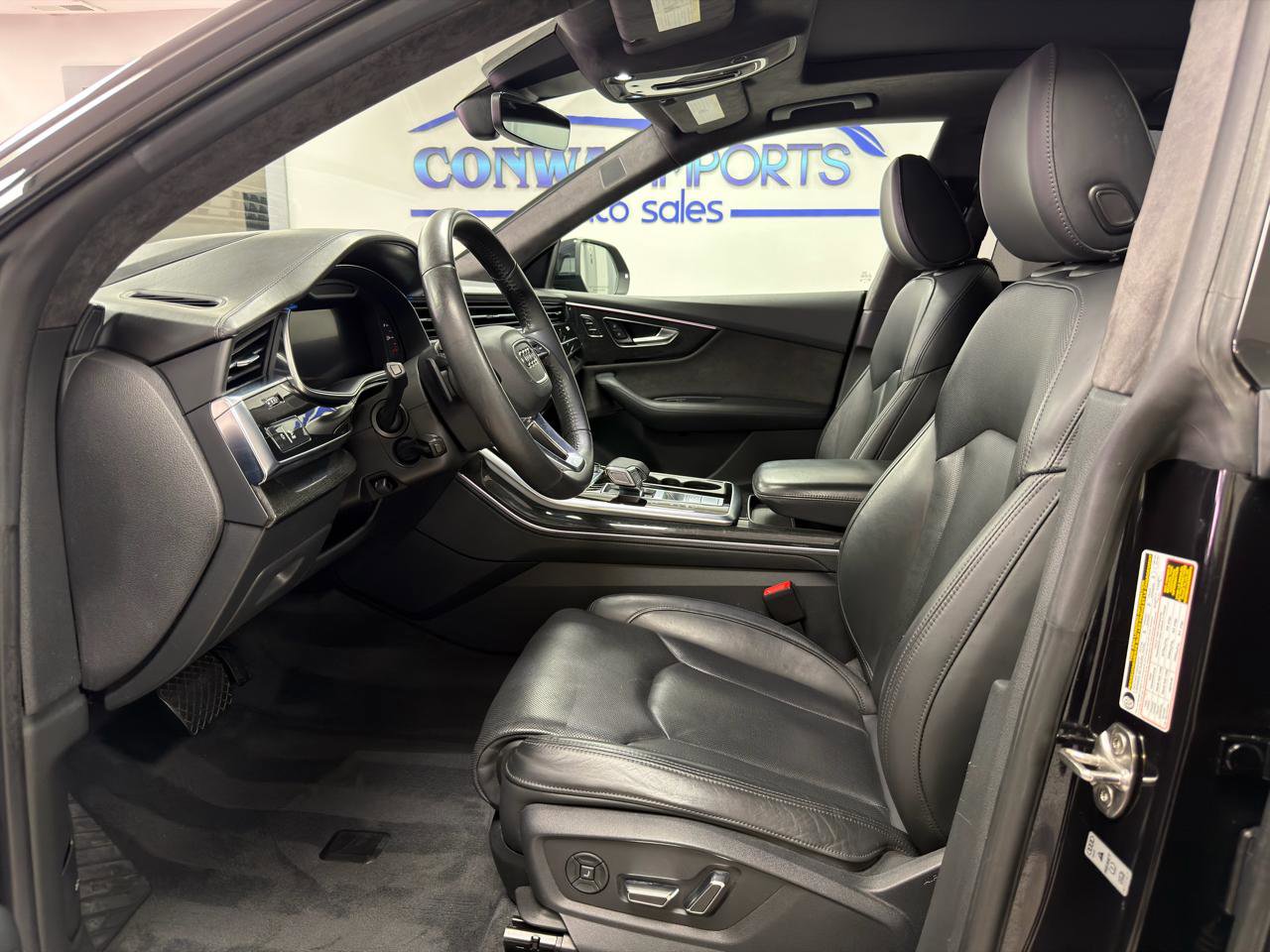 Used 2020 Audi Q8 Prestige AWD/4WD image 9