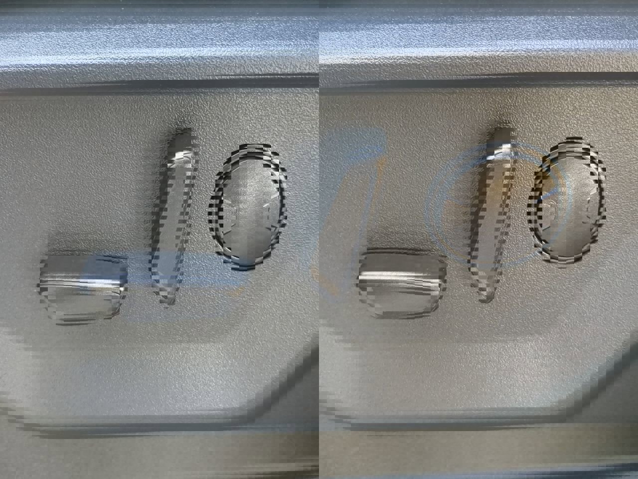 Certified 2025 Ford Expedition Max Platinum w/ Stealth Performance Package image 30