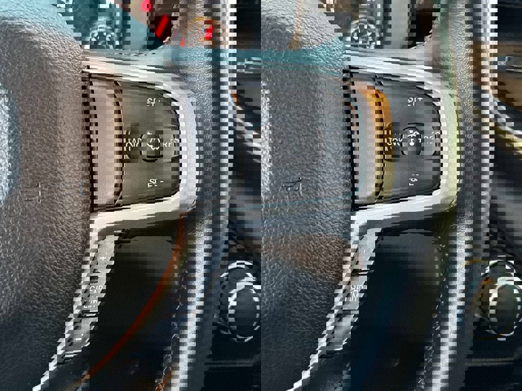 Used 2023 RAM 1500 Big Horn AWD/4WD image 24