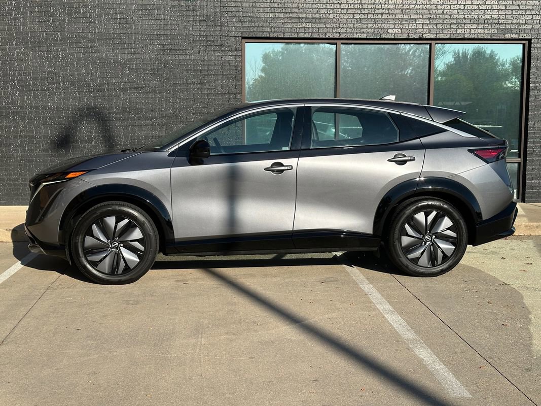 Used 2023 Nissan Ariya Engage image 16