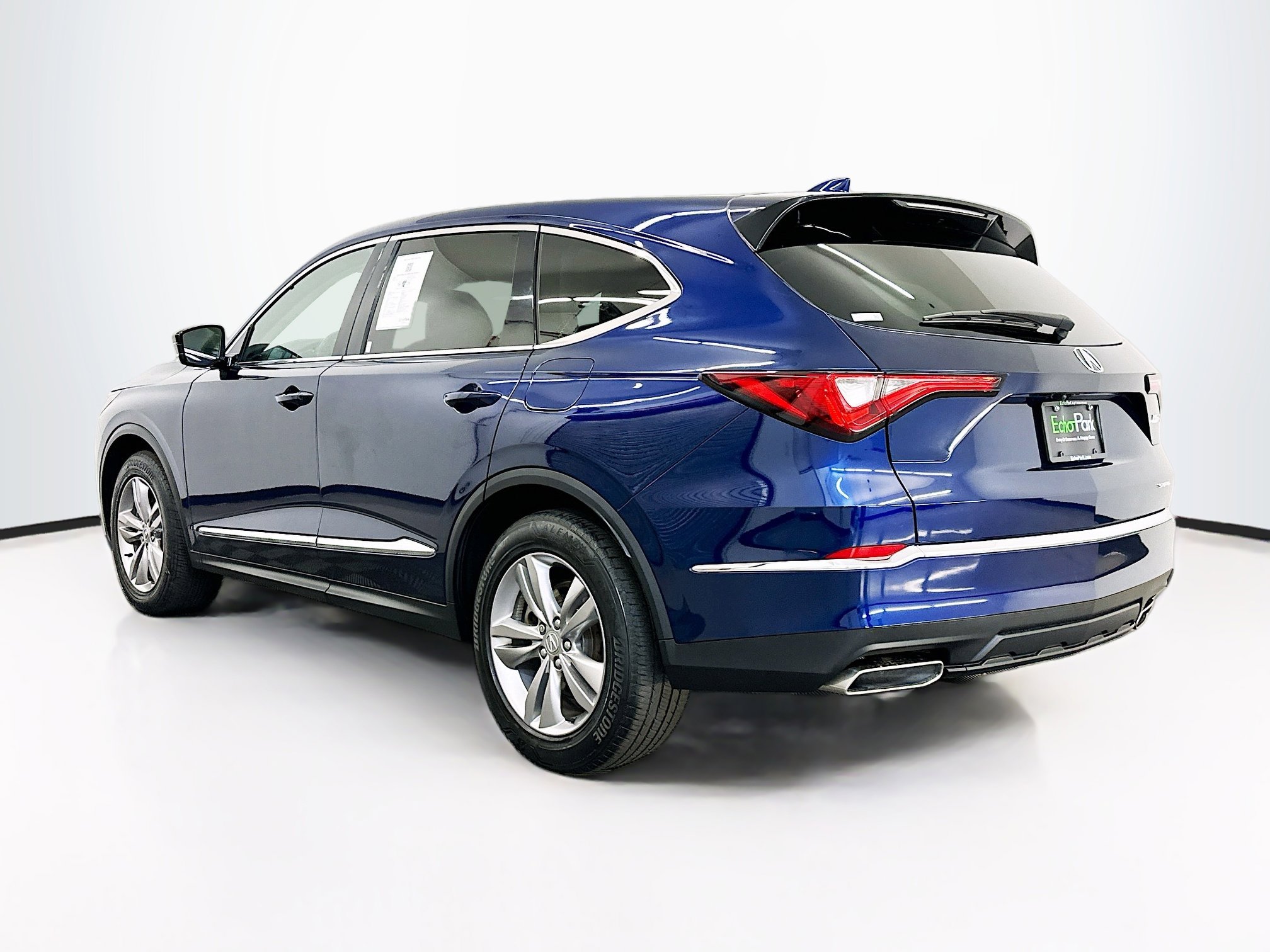 Used 2023 Acura MDX SH-AWD image 5