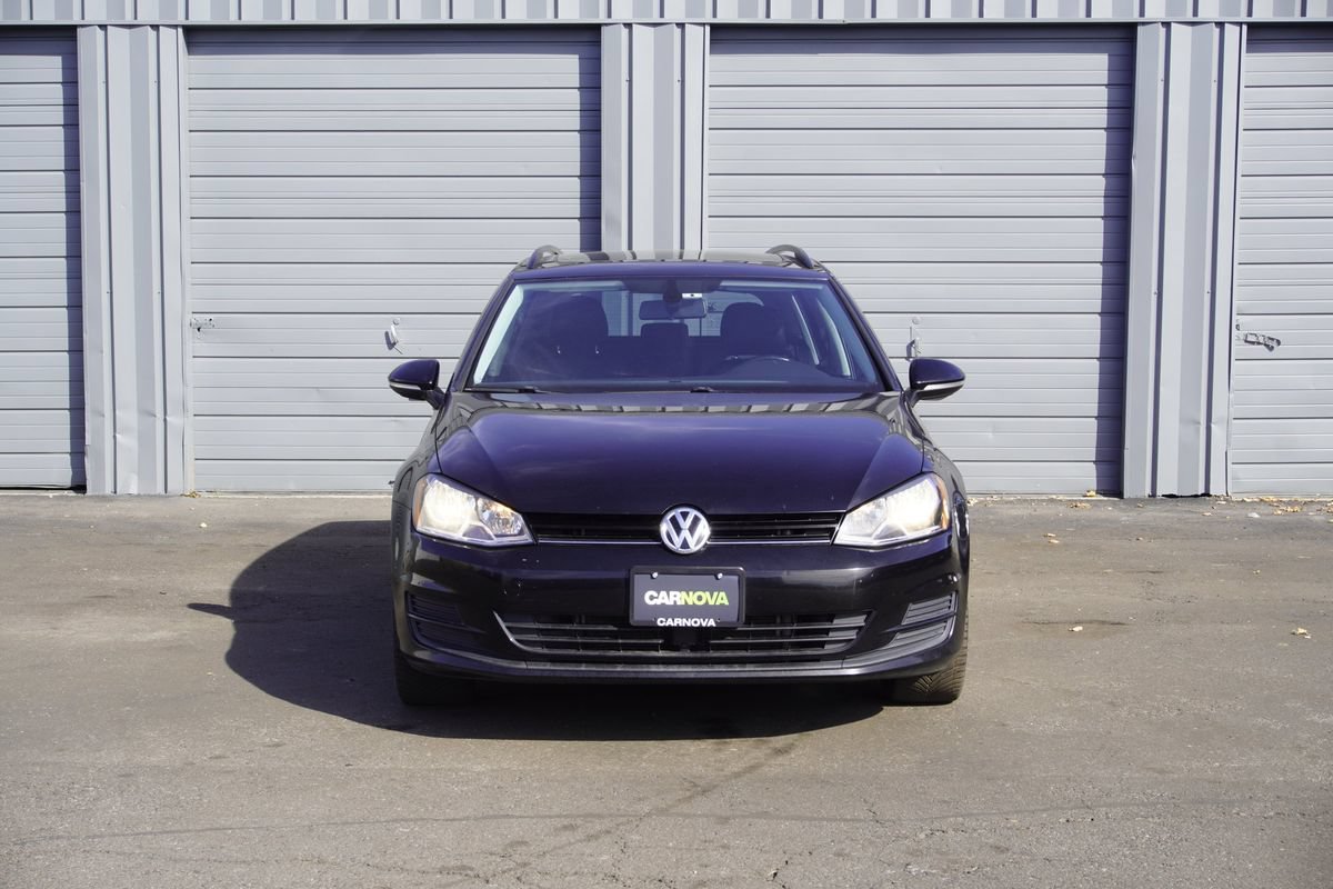 Used 2016 Volkswagen Golf Limited Edition FWD image 9