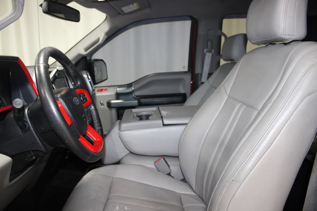 Used 2016 Ford F150 XLT w/ Equipment Group 302A Luxury AWD/4WD image 21