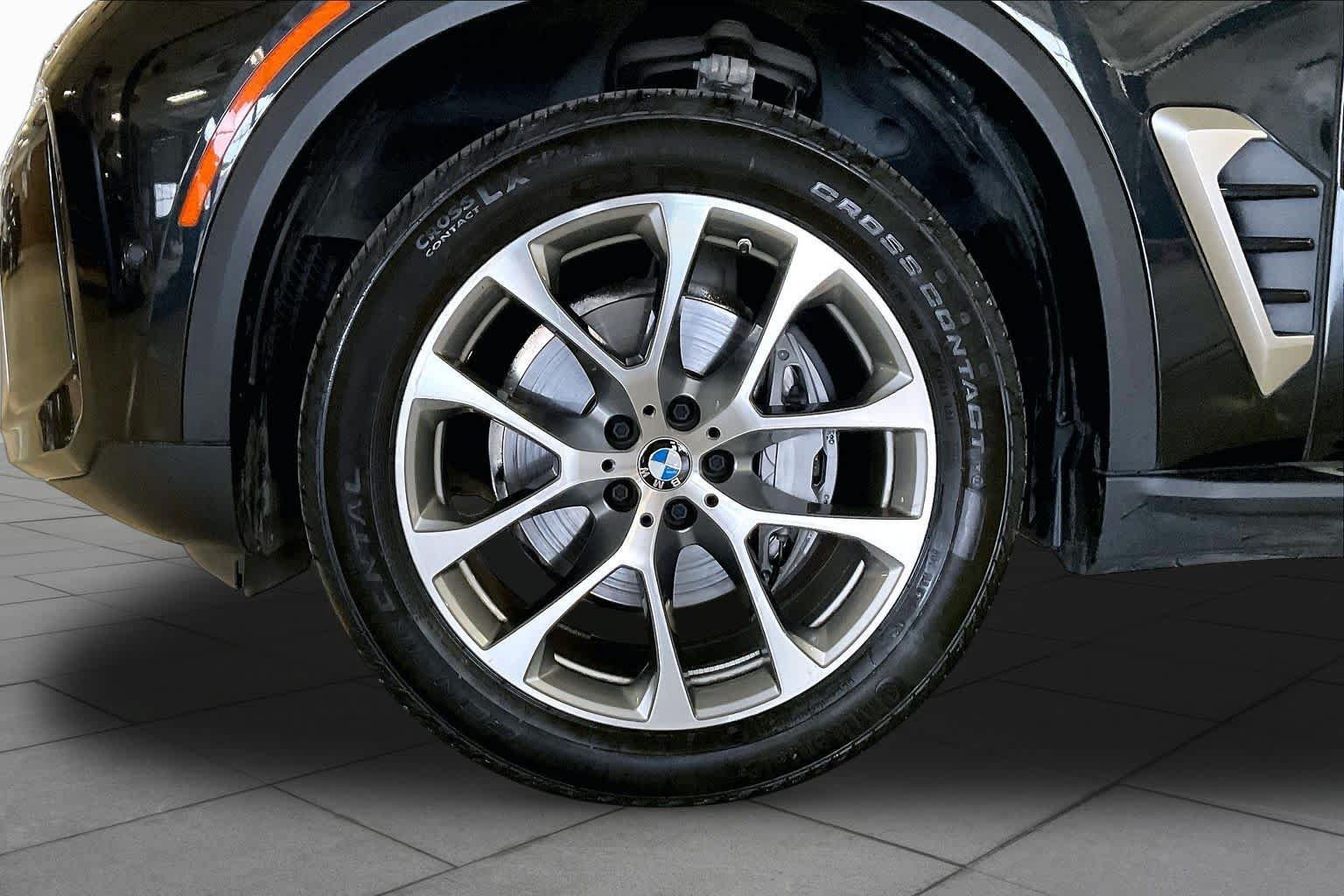 Used 2026 BMW X5 sDrive40i RWD image 10