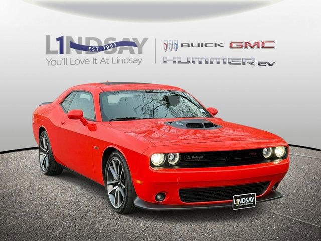 Used 2023 Dodge Challenger R/T w/ Plus Package RWD image 1