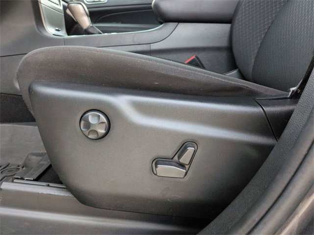 Certified 2021 Jeep Grand Cherokee Laredo image 19