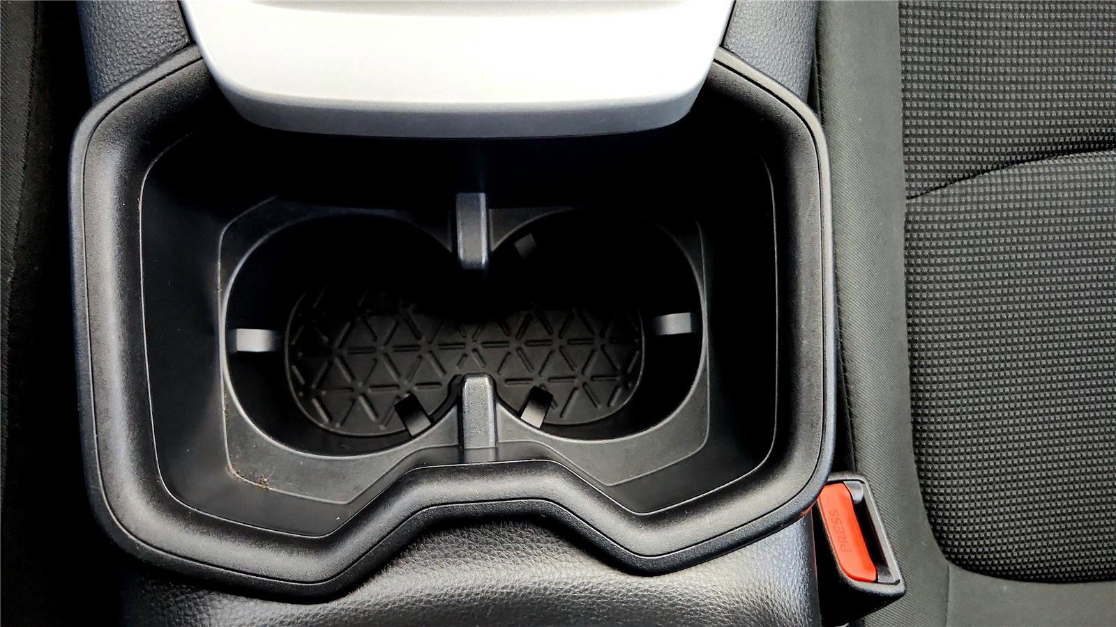 Certified 2022 Toyota RAV4 LE image 34