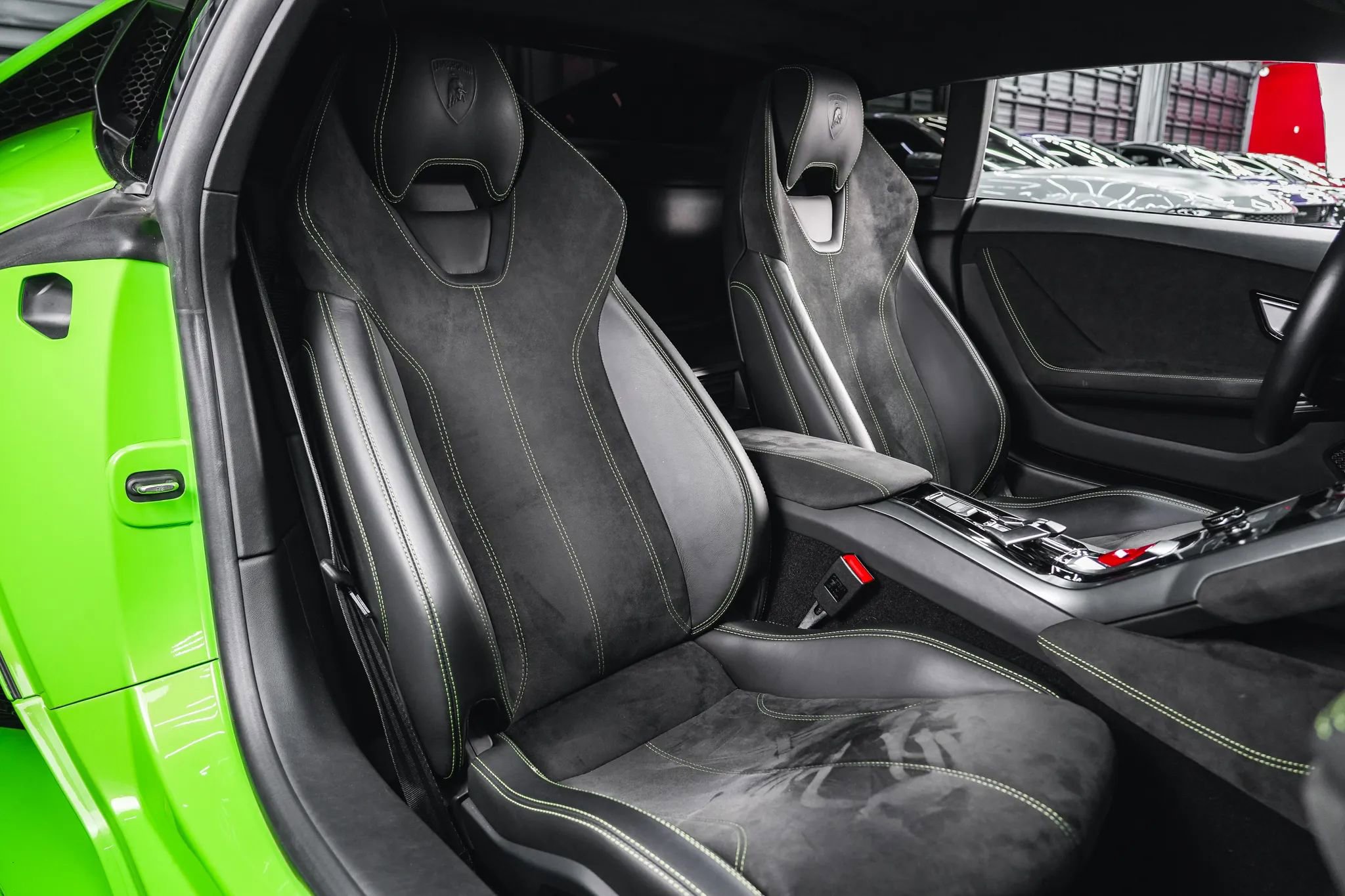 Used 2015 Lamborghini Huracan LP 610-4 image 43