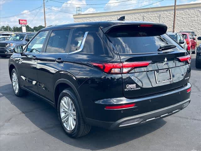 Used 2025 Mitsubishi Outlander ES AWD/4WD image 6