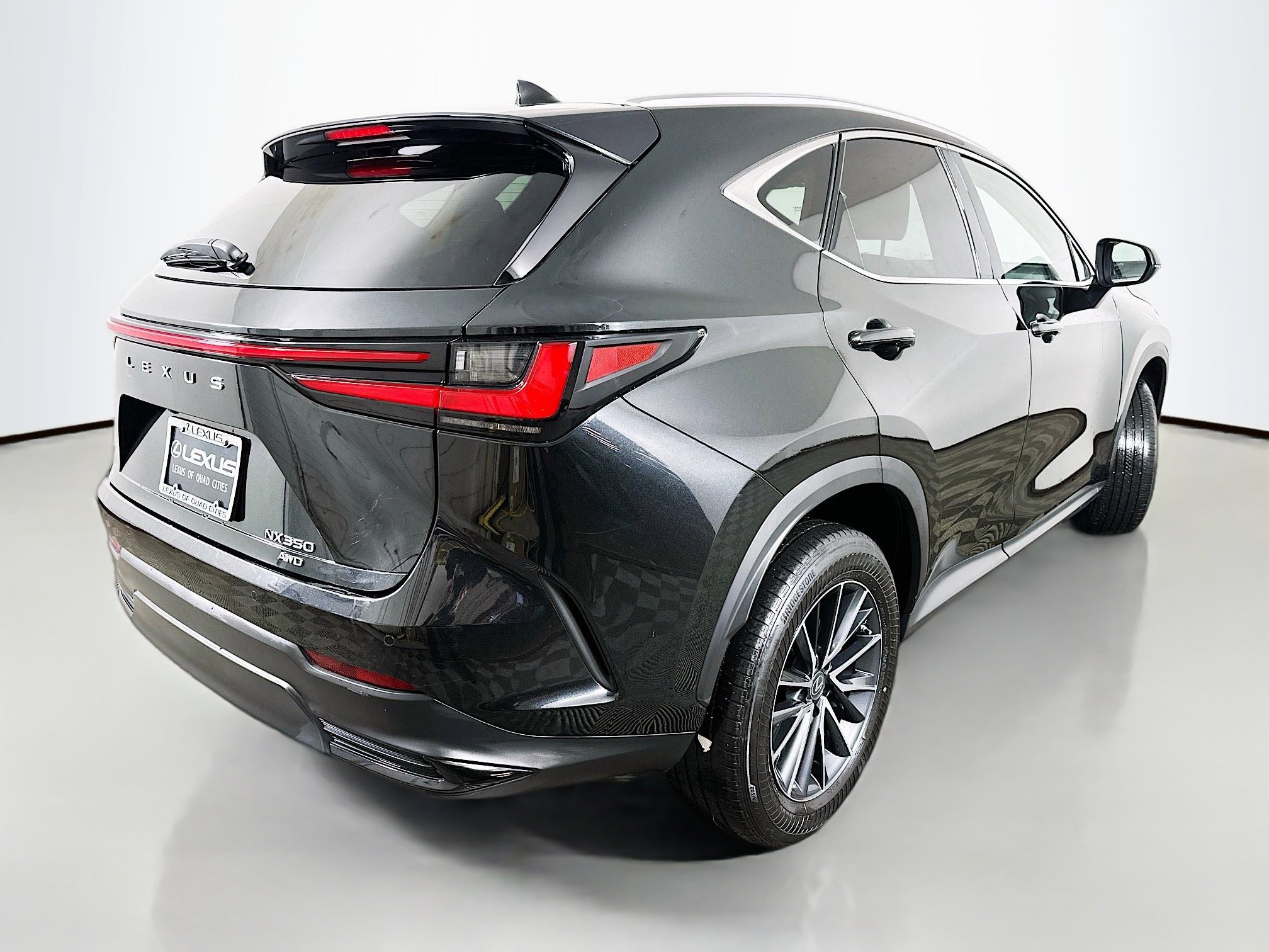Used 2023 Lexus NX 350 AWD image 7