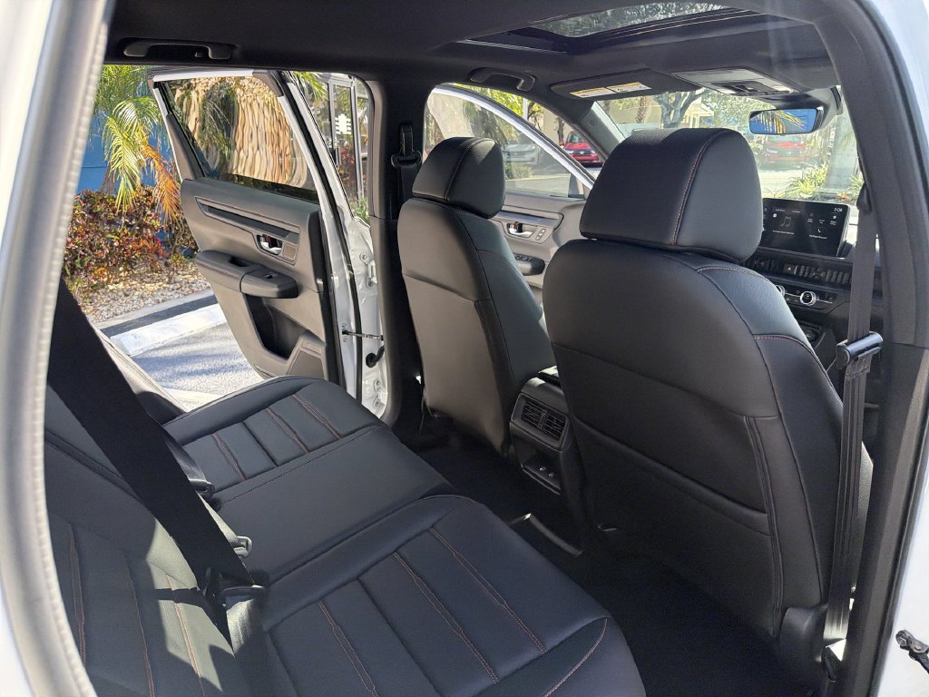 Used 2026 Honda CR-V Sport-L image 32