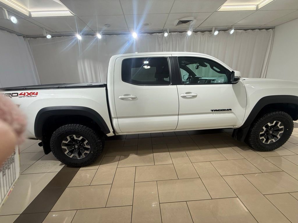 Certified 2023 Toyota Tacoma TRD Off-Road image 7