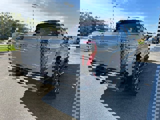 New 2025 GMC Sierra EV Denali image 17