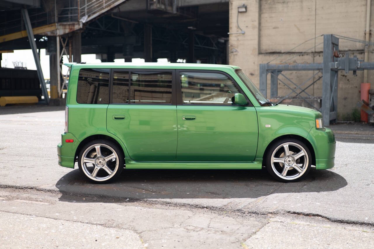 Used 2006 Scion xB FWD image 22