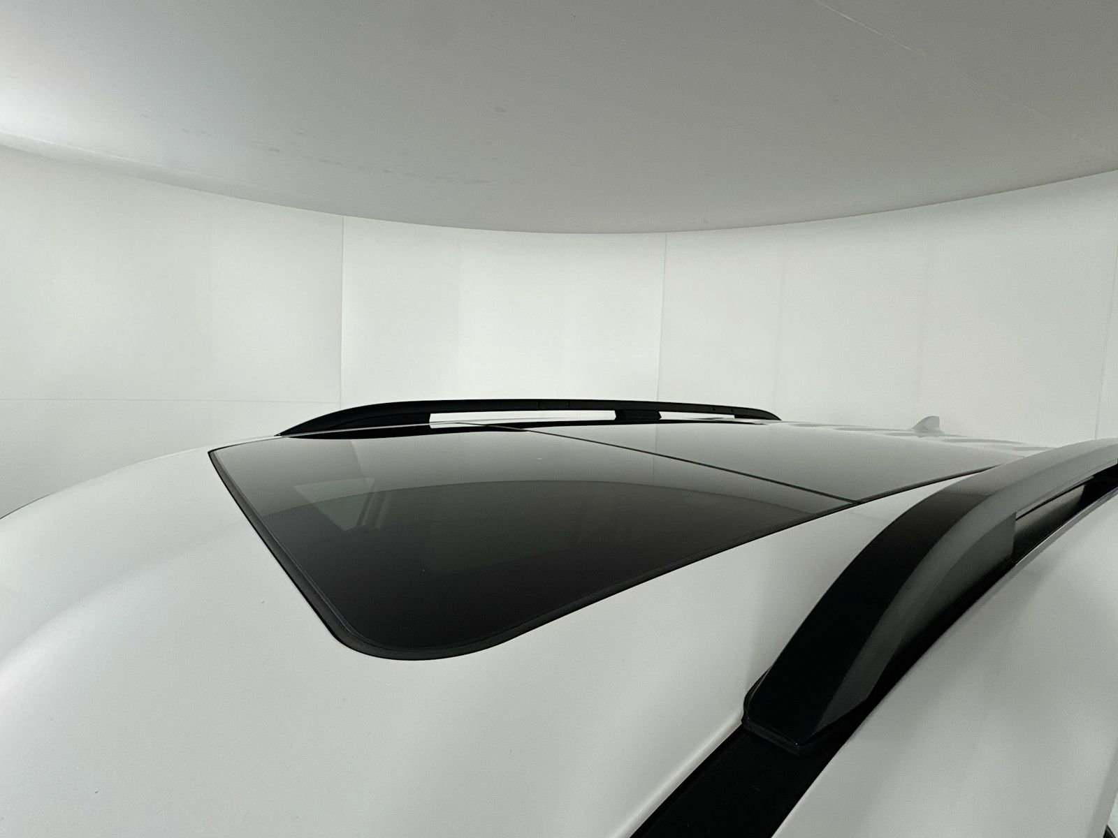 Used 2023 Honda Pilot Touring image 8