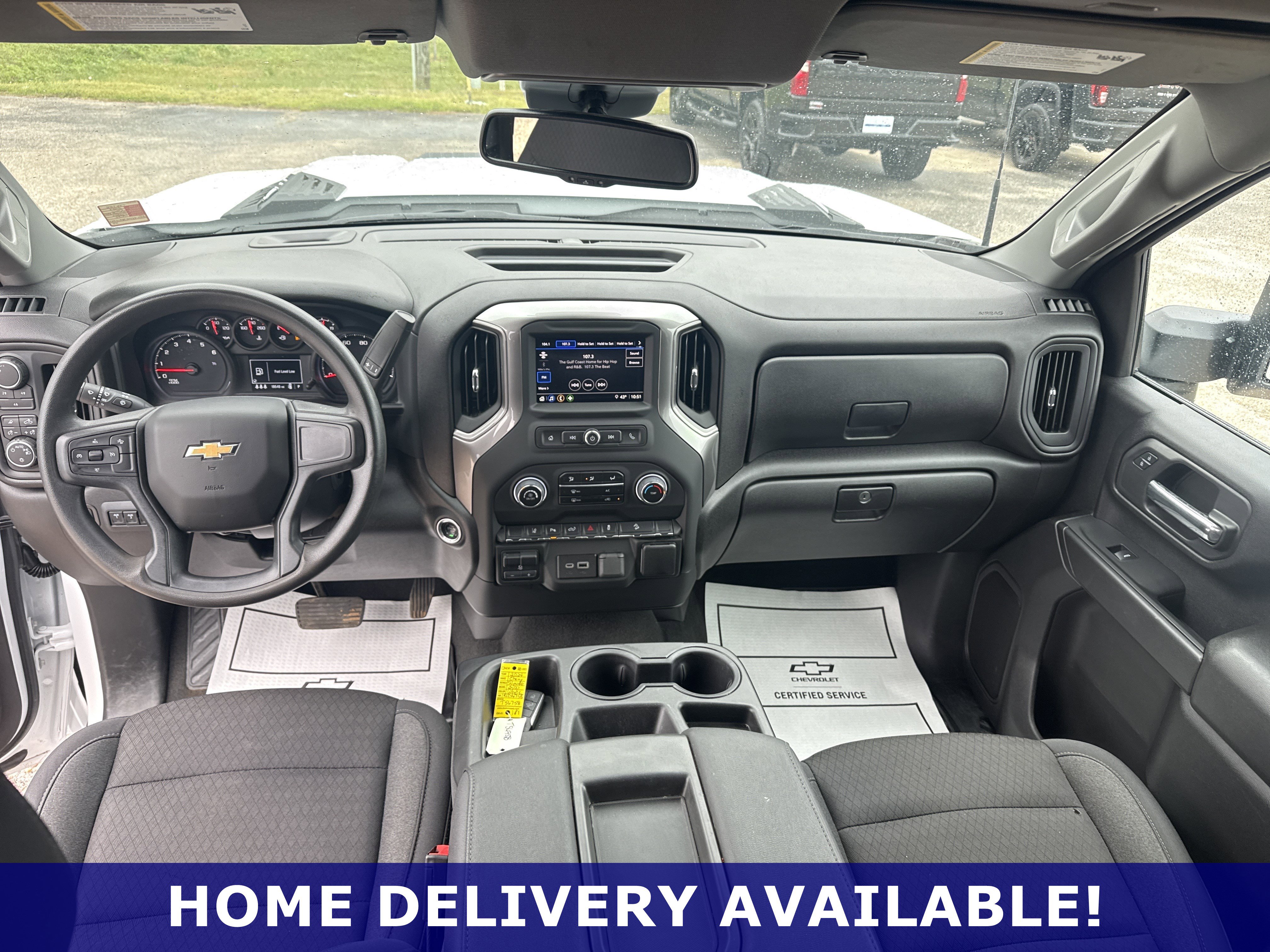 Used 2024 Chevrolet Silverado 2500 Custom w/ Custom Value Package image 5