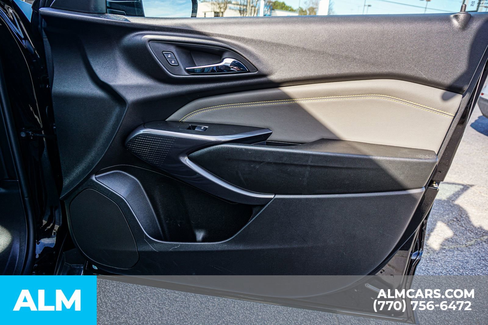 Used 2025 Chevrolet Trax ACTIV w/ Driver Confidence Package image 48