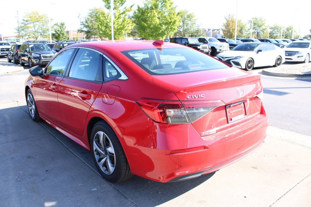 Used 2022 Honda Civic LX image 5