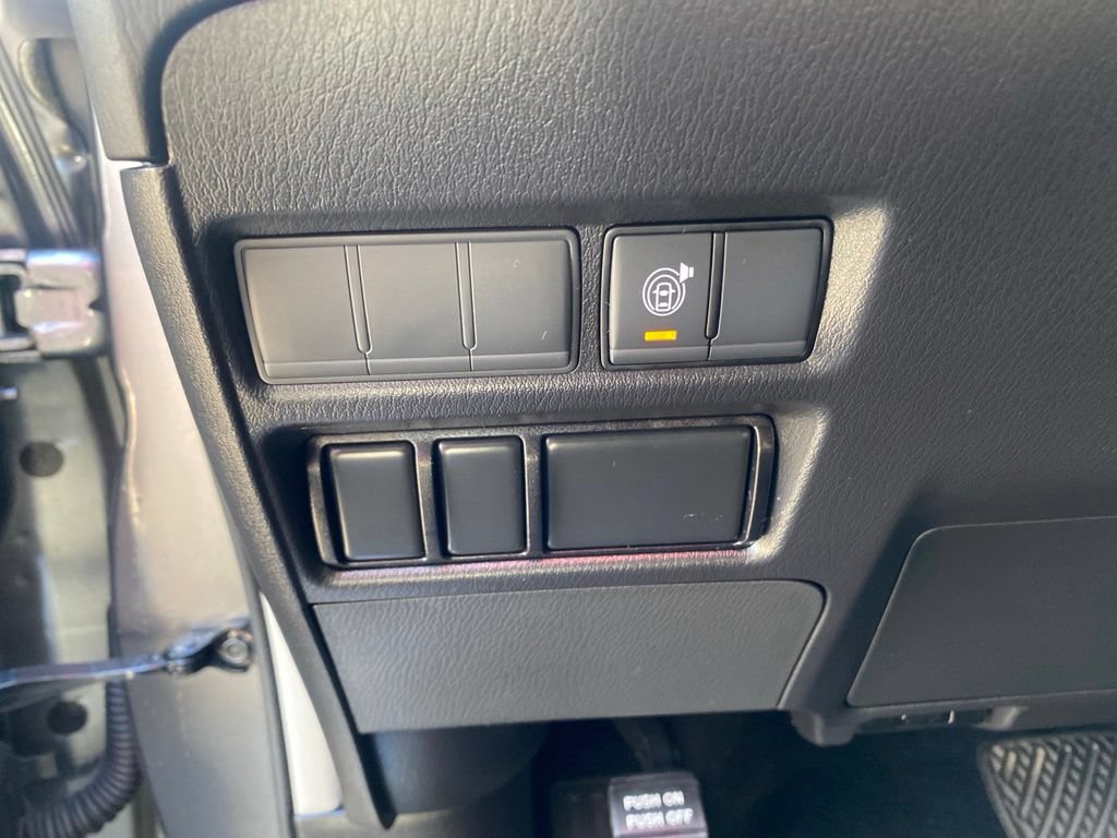 Certified 2023 Nissan Armada SV w/ Cargo Package AWD/4WD image 18