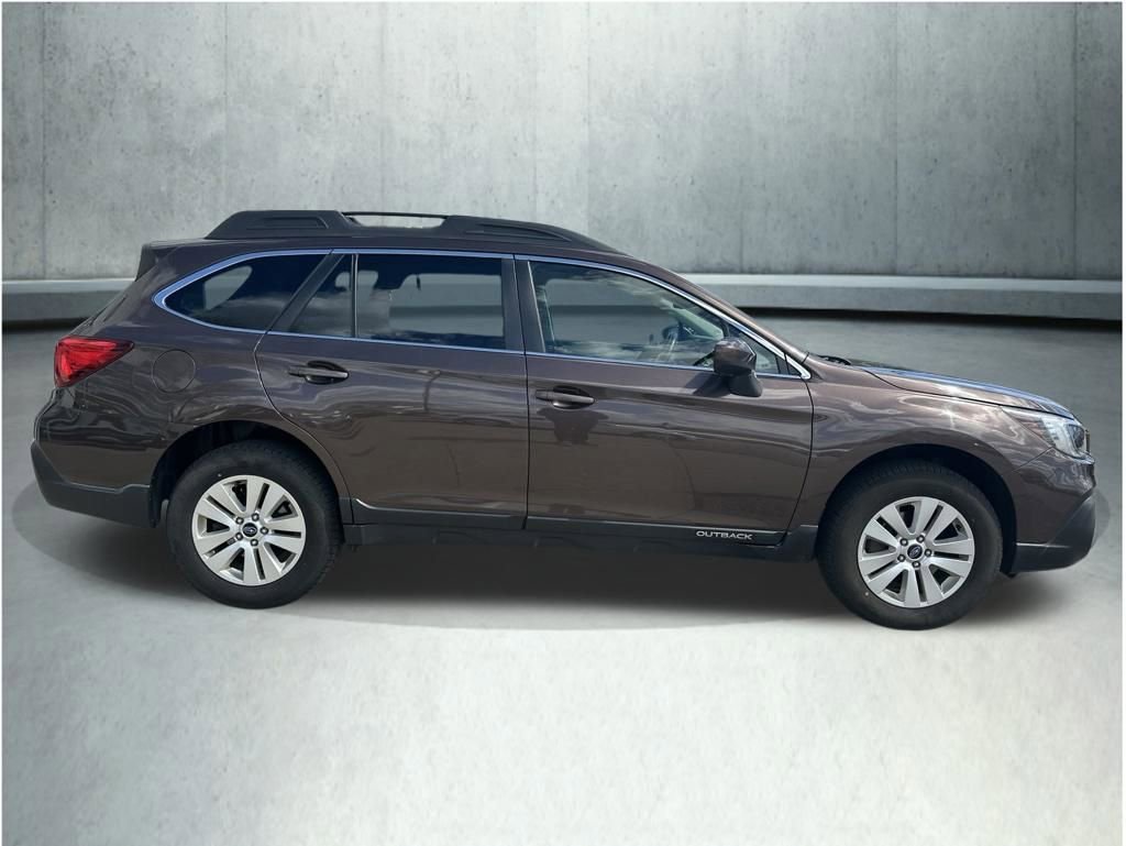 Used 2019 Subaru Outback 2.5i Premium AWD/4WD image 7