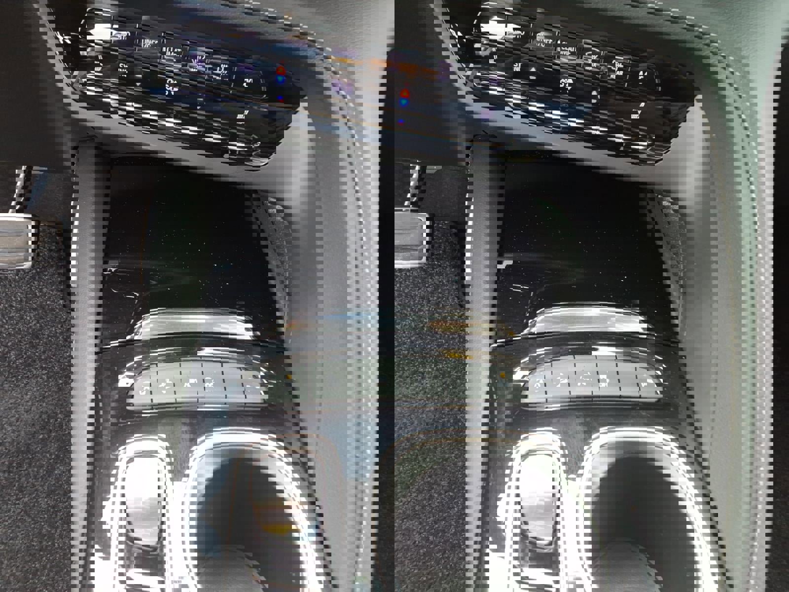 Certified 2023 Buick Envision Essence w/ Sport Touring Package image 23