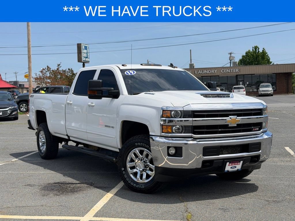 Used 2019 Chevrolet Silverado 2500 LT w/ LT Convenience Package AWD/4WD image 1
