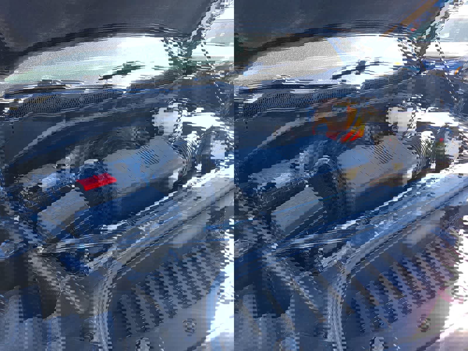 Used 2023 Chevrolet Silverado 1500 ZR2 w/ Technology Package image 28