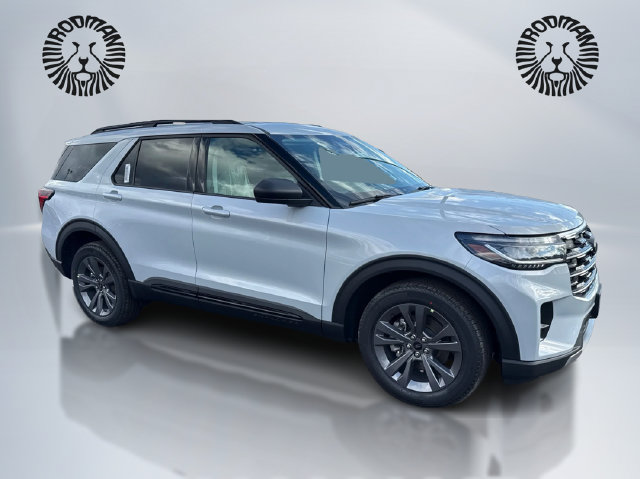 New 2026 Ford Explorer Active w/ Active Comfort Package AWD/4WD image 3