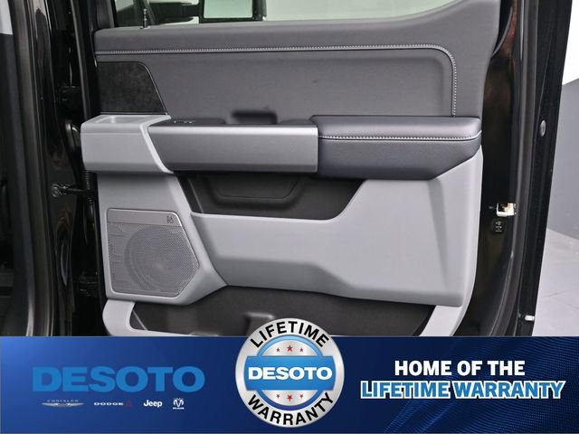 New 2026 Ford F250 XLT w/ XLT Premium Package image 13