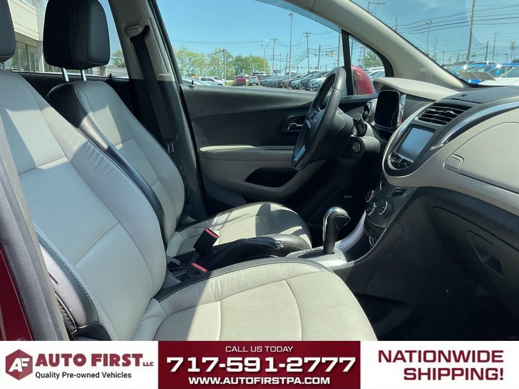 Used 2016 Chevrolet Trax LTZ AWD/4WD image 12